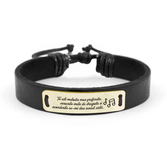 Bratara argint tablita 30 mm si piele - personalizata cu text - placat cu aur galben de 24 karate Bratara argint tablita 30 mm si piele - personalizata cu text - placat cu aur galben de 24 karate